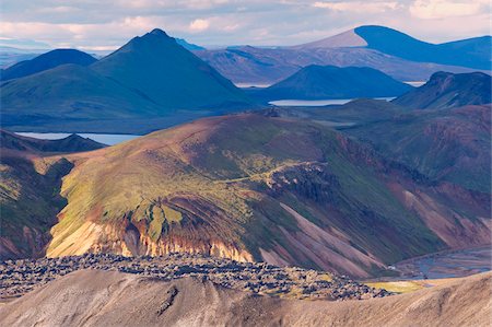 Champ de lave Laugahraun vue depuis les pentes du Blahnukur, région de Landmannalaugar, région de Fjallabak, Islande, Europe Photographie de stock - Rights-Managed, Code: 841-03674749