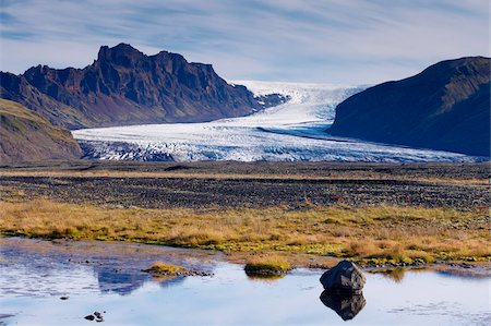 simsearch:841-03674751,k - Skaftafellsjokull, une langue glaciaire impressionnante de la calotte glaciaire du Vatnajökull dans la Parc National de Skaftafell, Islande sud-est (Austurland), l'Islande, les régions polaires Photographie de stock - Rights-Managed, Code: 841-03674787