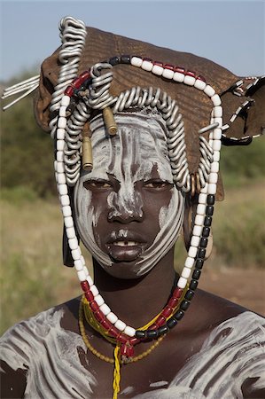 Mursi de jeune femme, vallée de l'Omo, Ethiopie, Afrique Photographie de stock - Rights-Managed, Code: 841-03674815
