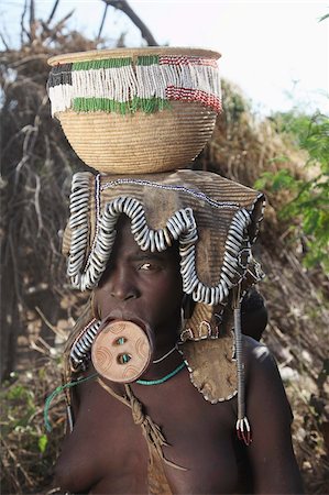 Young Mursi woman, Omo Valley, Ethiopia, Africa Stock Photo - Rights-Managed, Code: 841-03674816