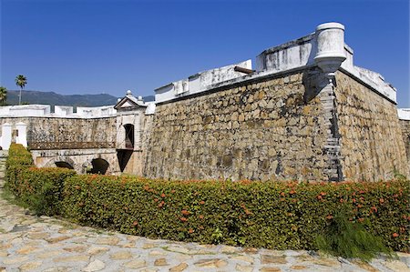 Fort San Diego in Acapulco City, State of Guerrero, Mexico, North America Foto de stock - Con derechos protegidos, Código: 841-03674853