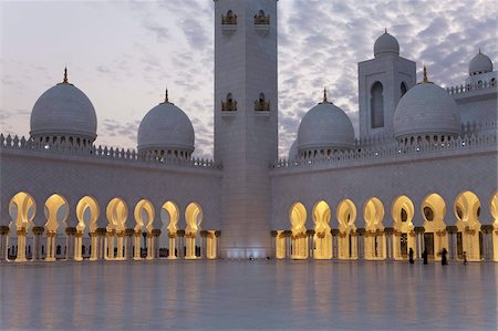 Cheikh Zayed Bin Sultan Al Nahyan mosquée, Abu Dhabi, Émirats Arabes Unis, Moyen-Orient Photographie de stock - Rights-Managed, Code: 841-03674948