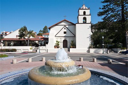 fountains in usa - Old Mission San Buenaventura, Ventura, California, United States of America, North America Stock Photo - Rights-Managed, Code: 841-03675194