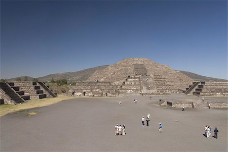 Pyramide de la lune, Zone archéologique de Teotihuacan, UNESCO World Heritage Site, Mexique, Amérique du Nord Photographie de stock - Rights-Managed, Code: 841-03675272