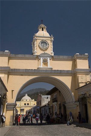 simsearch:841-05783082,k - L'arc de Santa Catalina, Antigua, Guatemala, UNESCO World Heritage Site, l'Amérique centrale Photographie de stock - Rights-Managed, Code: 841-03675286