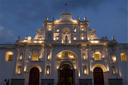 simsearch:841-02921031,k - The Cathedral of San Jose with evening lights, Antigua, UNESCO World Heritage Site, Guatemala, Central America Foto de stock - Con derechos protegidos, Código: 841-03675289