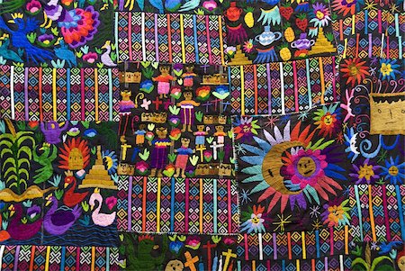 simsearch:841-02831320,k - Brightly colored handmade textiles for sale in the market, Chichicastenango, Guatemala, Central America Fotografie stock - Rights-Managed, Codice: 841-03675294