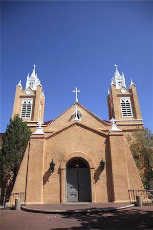 Église de San Felipe de Neri, Old Town, Albuquerque, Nouveau-Mexique, États-Unis d'Amérique, l'Amérique du Nord Photographie de stock - Rights-Managed, Code: 841-03675573