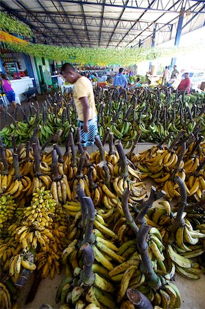 simsearch:841-03676085,k - Au marché central de Manaus, au Brésil, en Amérique du Sud Photographie de stock - Rights-Managed, Code: 841-03676080