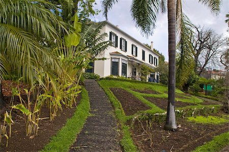 Vieille maison dans le jardin botanique, Funchal, Madeira, Portugal, Europe Photographie de stock - Rights-Managed, Code: 841-03676172