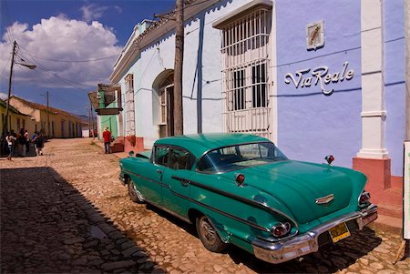simsearch:841-02708409,k - American Oldtimer in the cobbled streets of Trinidad, Cuba, West Indies, Caribbean, Central America Stock Photo - Rights-Managed, Code: 841-03676829