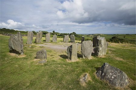 simsearch:841-03064474,k - Cercle de pierres de Drombeg, une pierre couchée cercle connu localement comme l'autel, Munster, comté de Cork, République d'Irlande, Europe du druide Photographie de stock - Rights-Managed, Code: 841-03677024