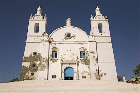 simsearch:841-03869418,k - Diu Museum stands in a former church in Diu, Union Territory of Diu and Daman, India, Asia Stock Photo - Rights-Managed, Code: 841-03677198