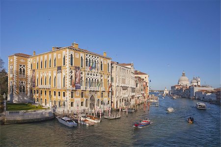 simsearch:841-05785582,k - Palazzo Cavalli Franchetti from Accademia Bridge, Grand Canal, Venice, UNESCO World Heritage Site, Veneto, Italy, Europe Stock Photo - Rights-Managed, Code: 841-03677448