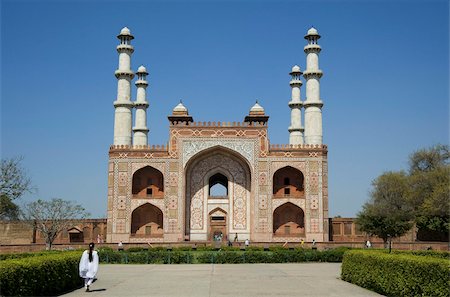 The entrance to Akbar's Mausoleum at Sikandra near Agra, Uttar Pradesh, India, Asia Stock Photo - Rights-Managed, Code: 841-03672213