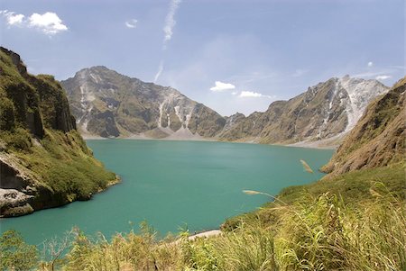 philippine islands view - Lake in summit crater formed in 1991 eruption, Pinatubo volcano, northern Luzon, Philippines, Southeast Asia, Asia Stock Photo - Rights-Managed, Code: 841-03672298