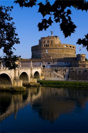 Castello Sant Angelo et du Tibre, Rome, Lazio, Italie, Europe Photographie de stock - Rights-Managed, Code: 841-03672499