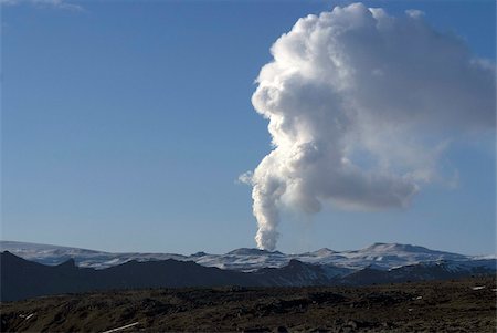 Rising de panache de fumée sur glacier Eyjafjallajokull volcan, Islande, les régions polaires Photographie de stock - Rights-Managed, Code: 841-03672655