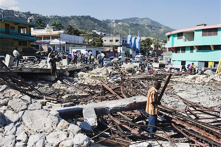 Salvage and reconstruction work, January 2010 earthquake damage, Port au Prince, Haiti, West Indies, Caribbean, Central America Stock Photo - Rights-Managed, Code: 841-03672775