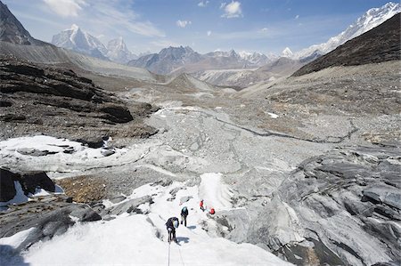 Escalade dans la vallée de Chukhung, Solu Khumbu région de l'Everest, Parc National de Sagarmatha, Himalaya, Népal, Asie sur glace Photographie de stock - Rights-Managed, Code: 841-03672845