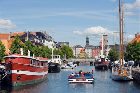 simsearch:841-03673898,k - Bateau touristique sur une canal, Copenhague, Danemark, Scandinavie, Europe Photographie de stock - Rights-Managed, Code: 841-03673034
