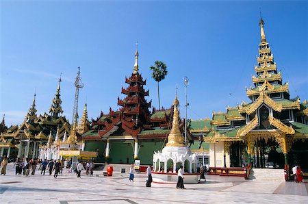 Shwe Dagon Pagoda (Shwedagon Paya), Yangon (Rangoon), Myanmar (Burma), Asia Foto de stock - Con derechos protegidos, Código: 841-03673185