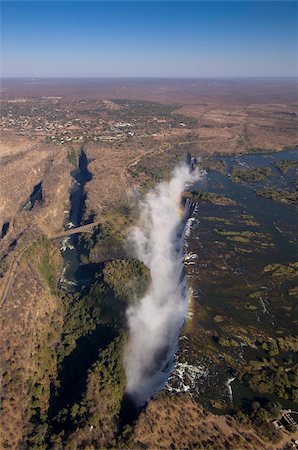 simsearch:841-03676550,k - Victoria Falls, patrimoine mondial UNESCO, fleuve Zambèze, à la frontière de la Zambie et du Zimbabwe, Afrique Photographie de stock - Rights-Managed, Code: 841-03673398