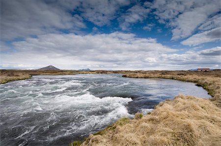 Rivière Laxa sortant lac Myvatn, Skútustaðir près des régions polaires Reykjahlid, Islande, Photographie de stock - Rights-Managed, Code: 841-03673752