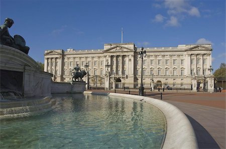 simsearch:841-05960685,k - Buckingham Palace, Londres, Royaume-Uni, Europe Photographie de stock - Rights-Managed, Code: 841-03673857