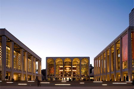 Lincoln Center in der Abenddämmerung, Manhattan, New York City, New York State, Vereinigten Staaten von Amerika, Nordamerika Stockbilder - Lizenzpflichtiges, Bildnummer: 841-03867899