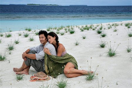 simsearch:628-00919233,k - Couple on deserted island, Maldives, Indian Ocean, Asia Stock Photo - Rights-Managed, Code: 841-03867921
