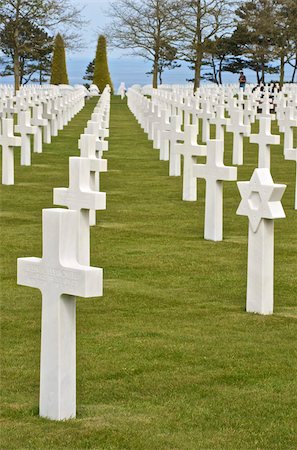 day of the dead - American Cemetery of the Second World War, site of D-Day landings, Colleville-sur-Mer, Calvados, Normandy, France, Europe Stock Photo - Rights-Managed, Code: 841-03868099