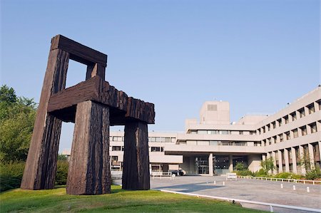 Stuhl Kunst, moderne Architektur des Landkreises EU auf dem Kirchberg-Plateau, Luxemburg Stadt, Luxemburg, Europa Stockbilder - Lizenzpflichtiges, Bildnummer: 841-03868339