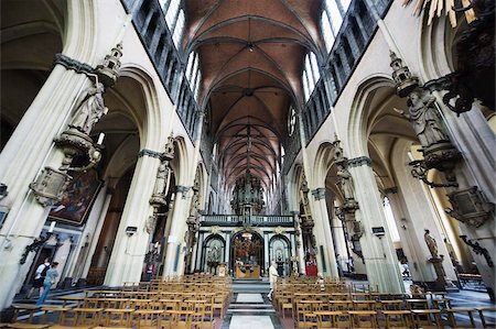 The 13th century Onze Lieve Vrouwekerk (Church of Our Lady) Old Town, UNESCO World Heritage Site, Bruges, Flanders, Belgium, Europe Stock Photo - Rights-Managed, Code: 841-03868371