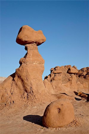 Gobelin hoodoo formations, parc d'état de Goblin Valley, Utah, États-Unis d'Amérique, Amérique du Nord Photographie de stock - Rights-Managed, Code: 841-03868980