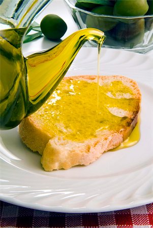 Bread and olive oil, Tuscany, Italy, Europe Stock Photo - Rights-Managed, Code: 841-03869264