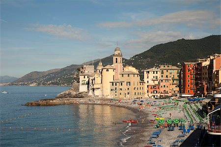 simsearch:841-03869501,k - The village of Camogli, Liguria, Italy, Europe Foto de stock - Con derechos protegidos, Código: 841-03869495