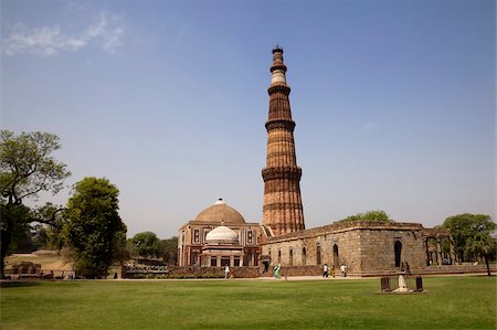 delhi - Qutb Minar, complexe de Qutb, patrimoine mondial de l'UNESCO, Delhi, Inde, Asie Photographie de stock - Rights-Managed, Code: 841-03869648