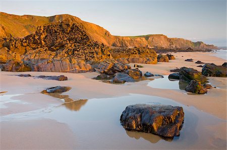 sandymouth bay - Soirée Golden allume une baie déserte de Sandymouth en Cornouailles du Nord, Angleterre, Royaume-Uni, Europe Photographie de stock - Rights-Managed, Code: 841-03869858