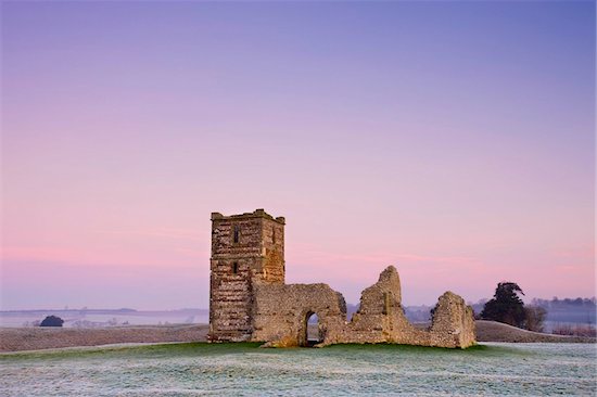 Ruins of Knowlton Church beneath pastel pink skies on a frosty winter morning, Knowlton, Dorset, England, United Kingdom, Europe Stock Photo - Premium Rights-Managed, Artist: robertharding, Image code: 841-03869850