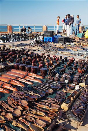 souvenir stall - Tourists shopping for souvenirs on beachfront, Humewood, Port Elizabeth, Eastern Cape, South Africa, Africa Stock Photo - Rights-Managed, Code: 841-03870093