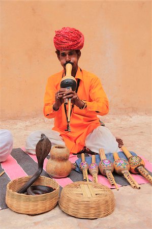 encantador de serpientes - Snake charmer, Rajasthan, India, Asia Foto de stock - Con derechos protegidos, Código: 841-03870336