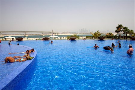 Inside the Atlantis complex and resort in Dubai, United Arab Emirates, Middle East Stock Photo - Rights-Managed, Code: 841-03870811