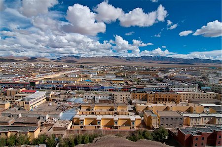 simsearch:841-03055495,k - View over Ali (Shiquanhe), Chinas most western and remote town in the Aksai Chin mountain range, Tibet, China, Asia Foto de stock - Con derechos protegidos, Código: 841-03870925