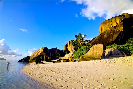 Granite rocks at world famous beach Anse Source d'Argent, La Digue, Seychelles, Indian Ocean, Africa Foto de stock - Con derechos protegidos, Código: 841-03871157