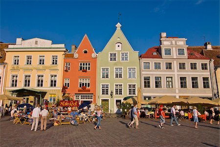 estonie - Raekoja Plats (place de la mairie), la vieille ville de Tallinn, Estonie, UNESCO World Heritage Site, pays baltes, Europe Photographie de stock - Rights-Managed, Code: 841-03871223