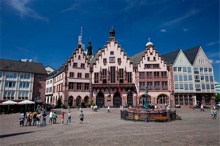 The Romerberg plaza one of the major landmarks in Frankfurt am Main, Hesse, Germany, Europe Stock Photo - Rights-Managed, Code: 841-03871302