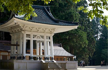 simsearch:841-03675229,k - Buddhist temple bell Daito no Kane at the Dai Garan area of Mount Koya, Wakayama, Japan, Asia Foto de stock - Direito Controlado, Número: 841-03871386