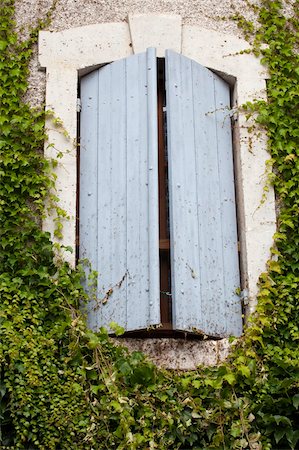 Shutters, Limeuil, Dordogne, France, Europe Foto de stock - Con derechos protegidos, Código: 841-03872764