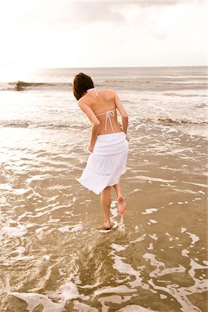 Short Hair Young Woman Back View Stock Photos Page 1 Masterfile